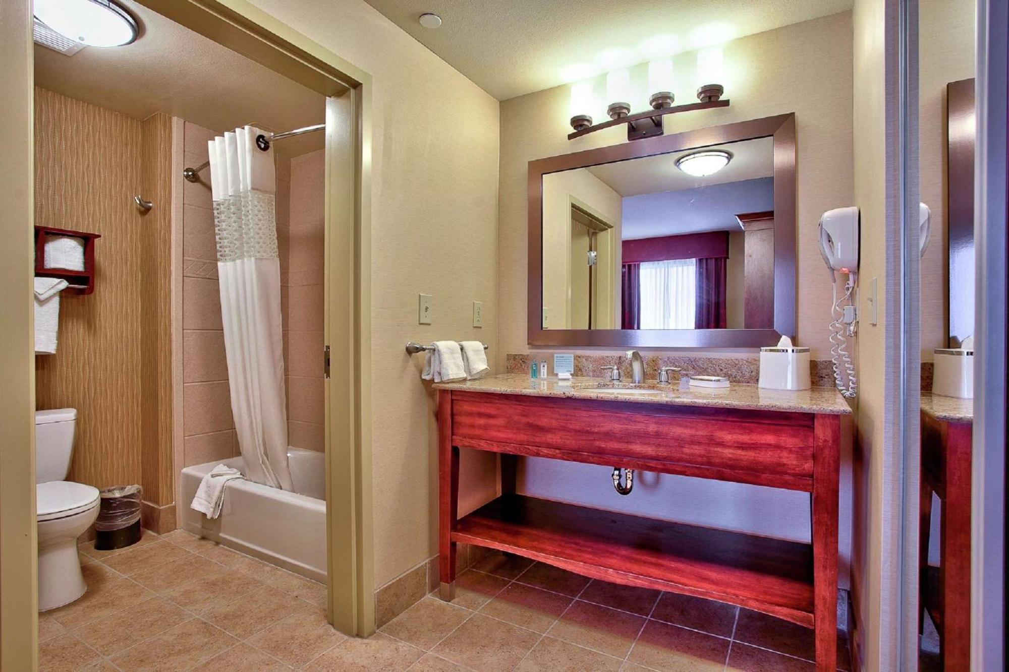 Hampton Inn & Suites Scottsdale At Talking Stick Экстерьер фото
